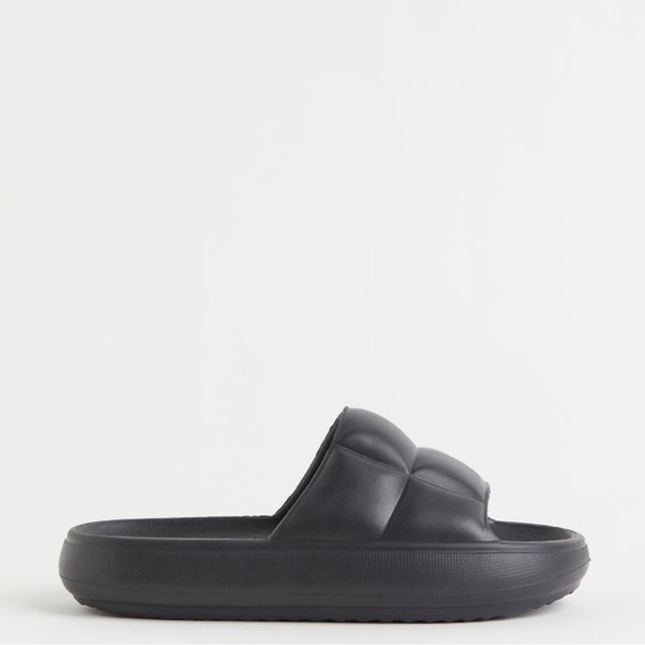 Pool slides - Picture 2 of 5